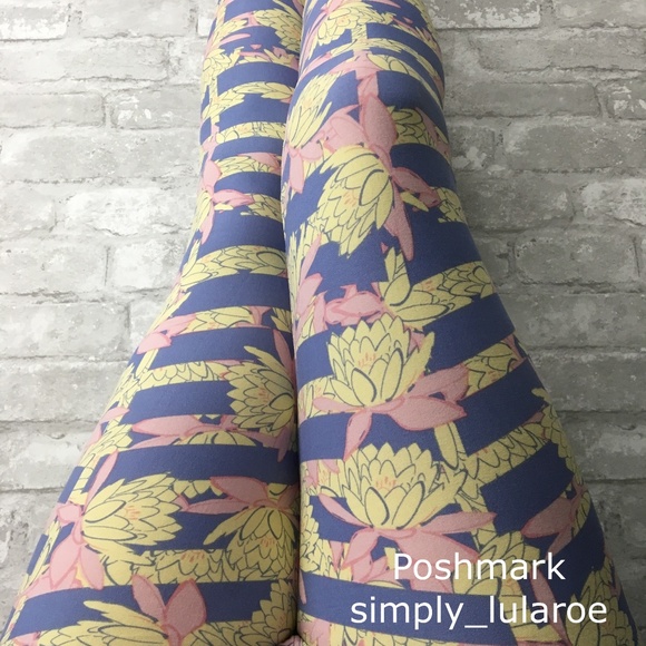 LuLaRoe TC Leggings - Picture 1 of 4